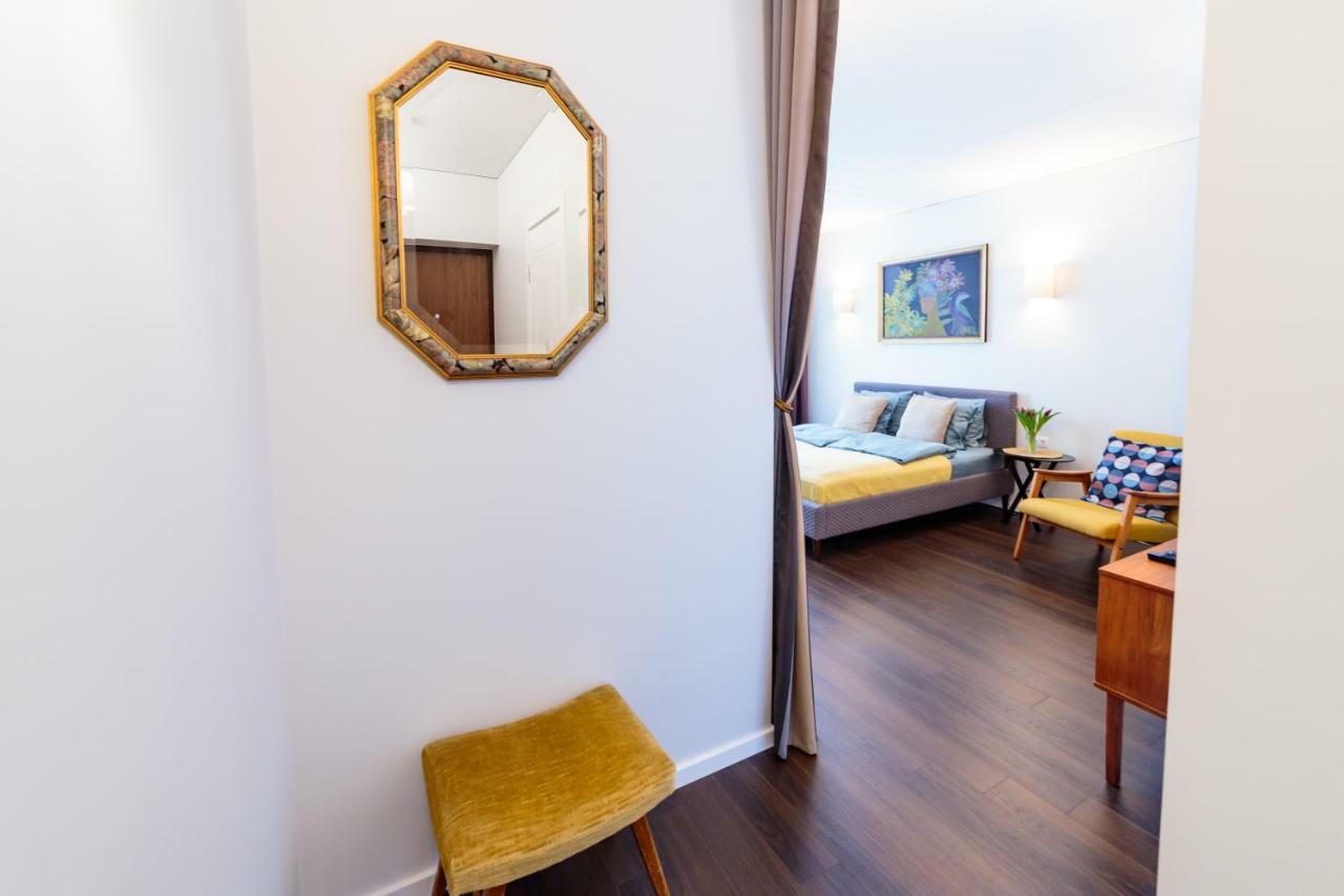 Romantic Apartment Close To The Old Town Аеропорт Вільнюс Екстер'єр фото